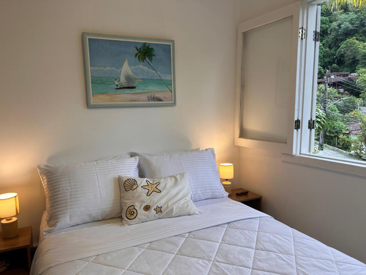 Casa Amarela Bed & Breakfast Angra dos Reis Exterior photo