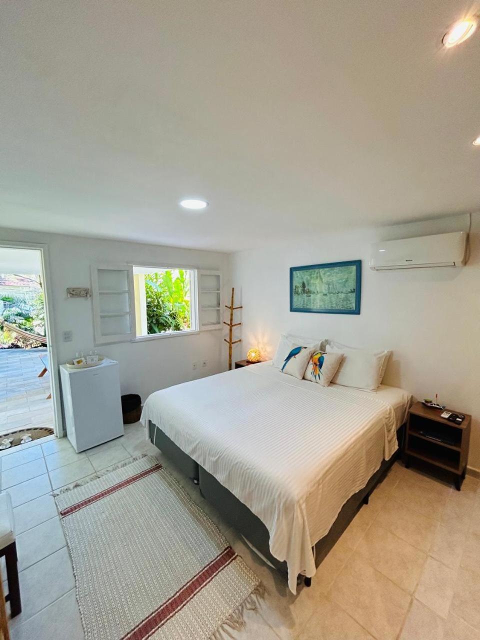 Casa Amarela Bed & Breakfast Angra dos Reis Exterior photo